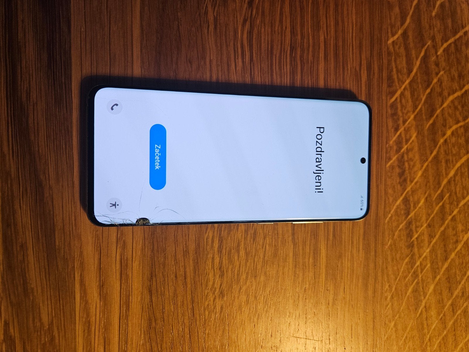 Samsung Galaxy S20 met barst in scherm, Telecommunicatie, Mobiele telefoons | Samsung, Gebruikt, Galaxy S20, Zwart, Touchscreen