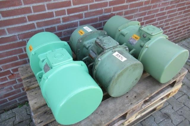 Assortiment Trilmotoren, onbalansmotor tot 4 kW., Ophalen, Gebruikt