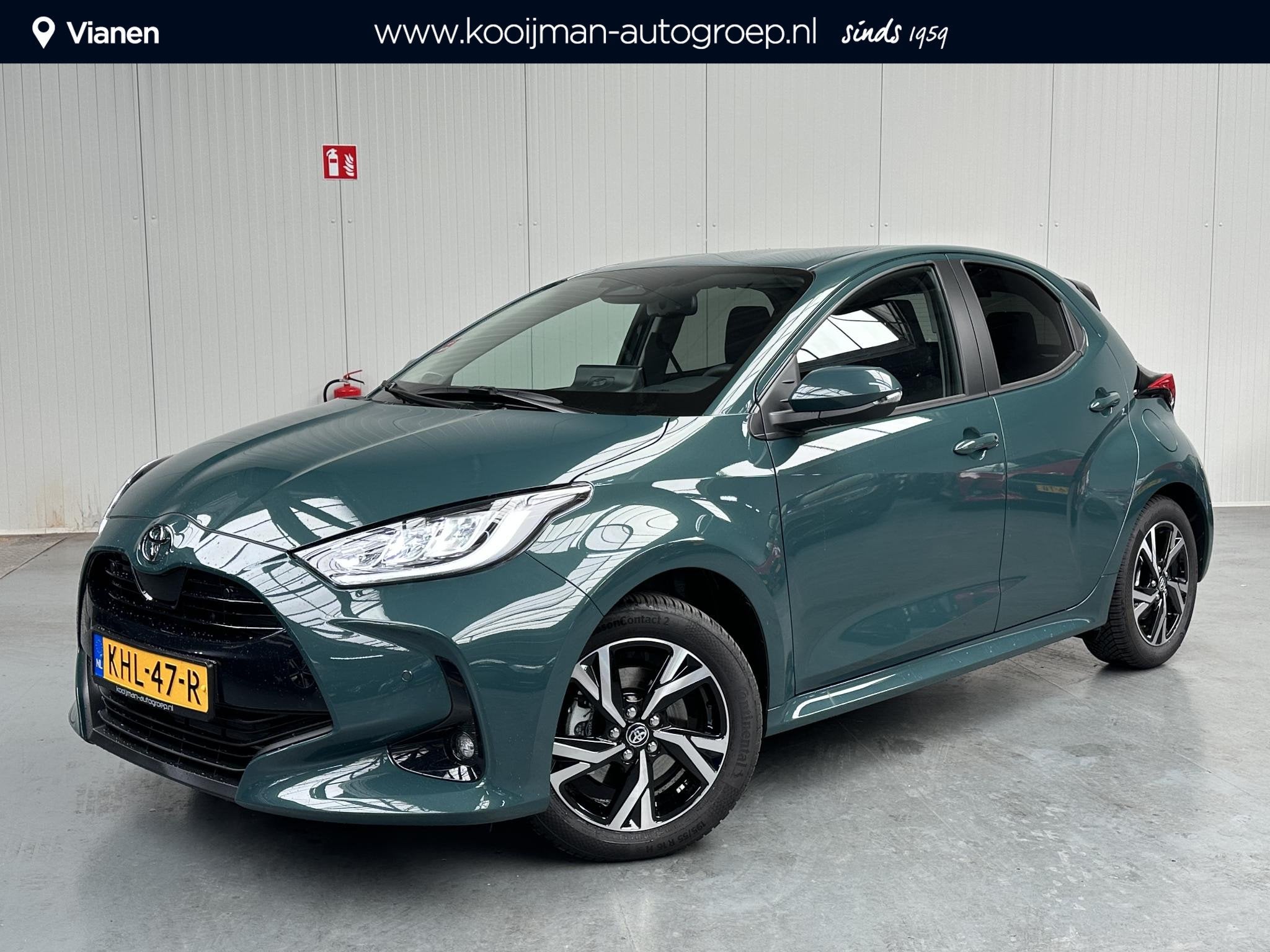 Toyota Yaris 1.5 Hybrid 115 Dynamic, Gebruikt, Bedrijf, Hybride Elektrisch/Benzine, 3 cilinders
