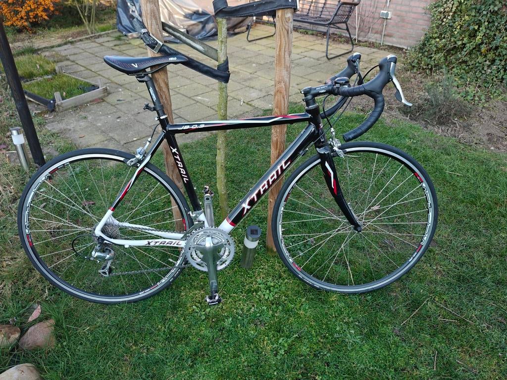 Xtrail JB 0.3 Racefiets - Zwart/Wit/Rood, Fietsen en Brommers, Fietsen | Racefietsen, Gebruikt, Heren, Overige merken, Meer dan 20 versnellingen