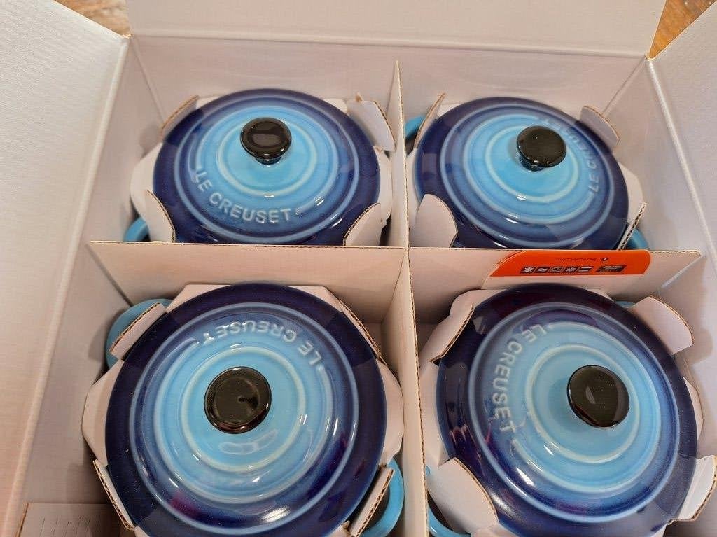 4 x Le Creuset mini cocotte azure blauw nieuw, Pot, Bus of Blik, Nieuw, Le Creuset, Ophalen of Verzenden