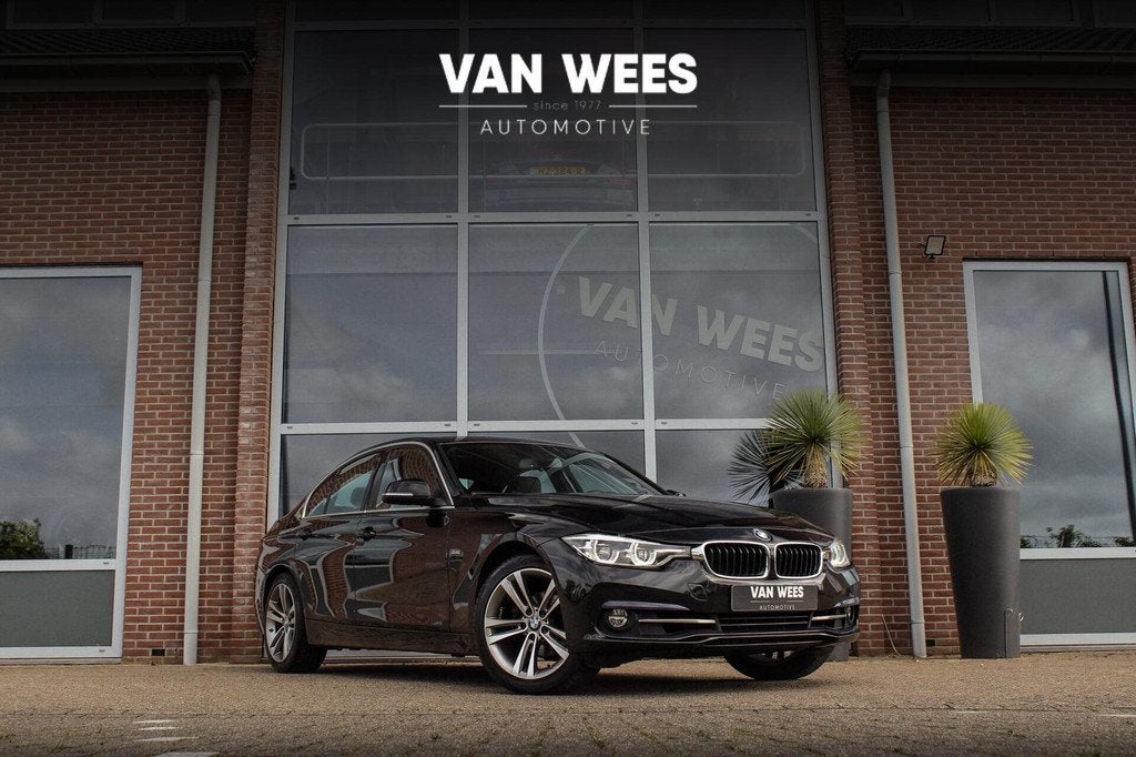 BMW 3-serie 320i Edition Sport Line Shadow Executive | 2e ei, Automaat, 1998 cc, Achterwielaandrijving, 4 cilinders