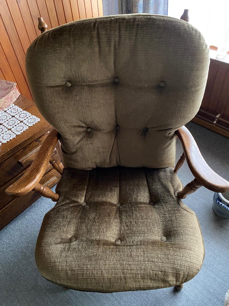 Oude leunstoel, relaxstoel, Ophalen, Gebruikt, Stof, 50 tot 75 cm