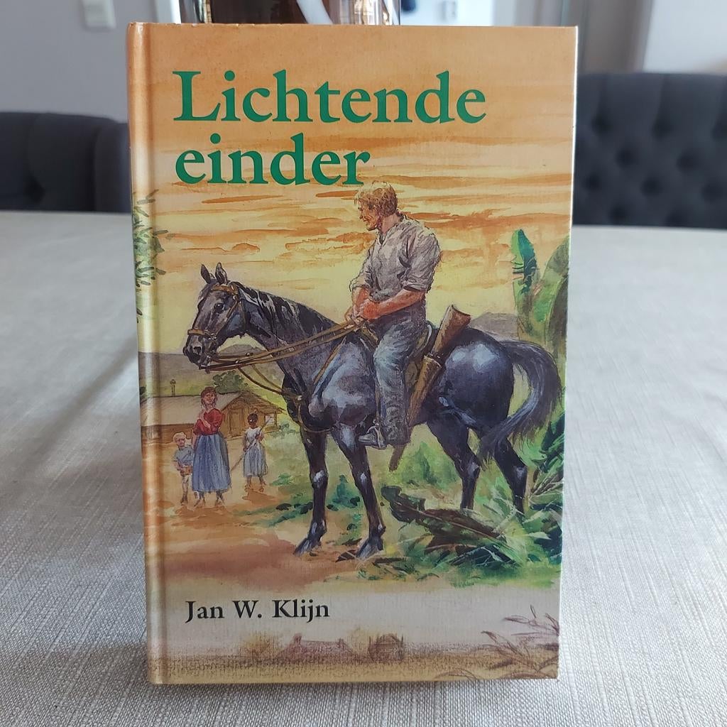 Lichtende Einder - Jan W. Klijn (Deel 3), Boeken, Romans, Gelezen, Nederland, Ophalen of Verzenden