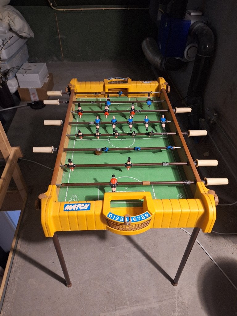 Mooie complete tafelvoetbalset voor kinderen, Ophalen of Verzenden, Zo goed als nieuw