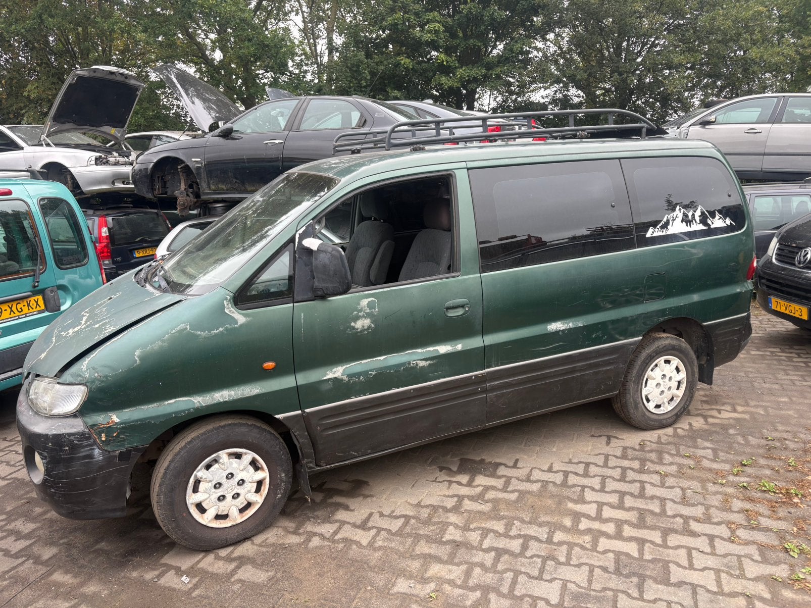 Hyundai h1 benzine airco export, Auto's, Bestelauto's, 4 cilinders, Handgeschakeld, Particulier, Te koop