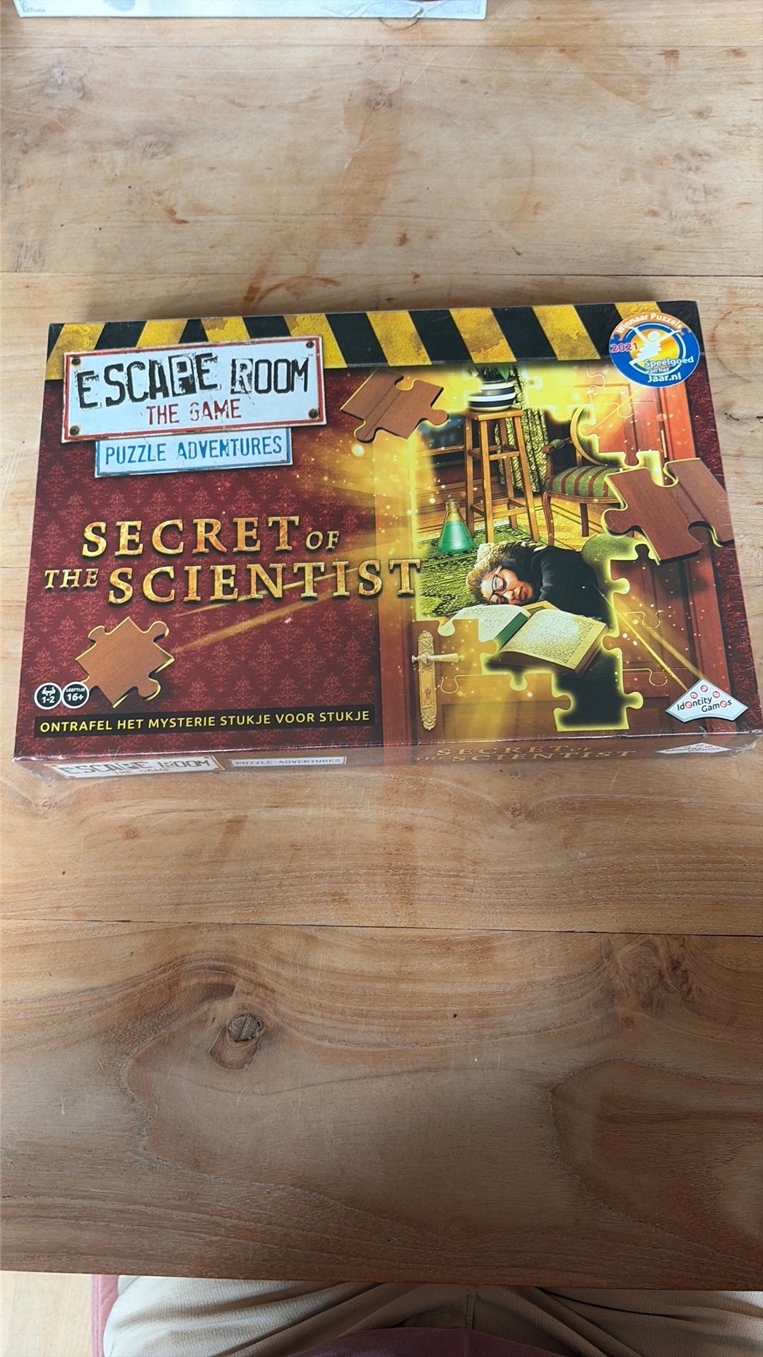 Nieuw in plastic: Escape Room Secret of the Scientist, Ophalen, Zo goed als nieuw