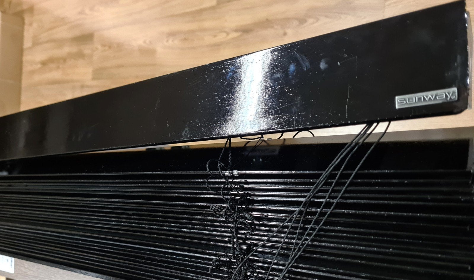 Sunway houten jaloezie compleet met afstandsbediening, Ophalen, Gebruikt, Overige merken, Zwart