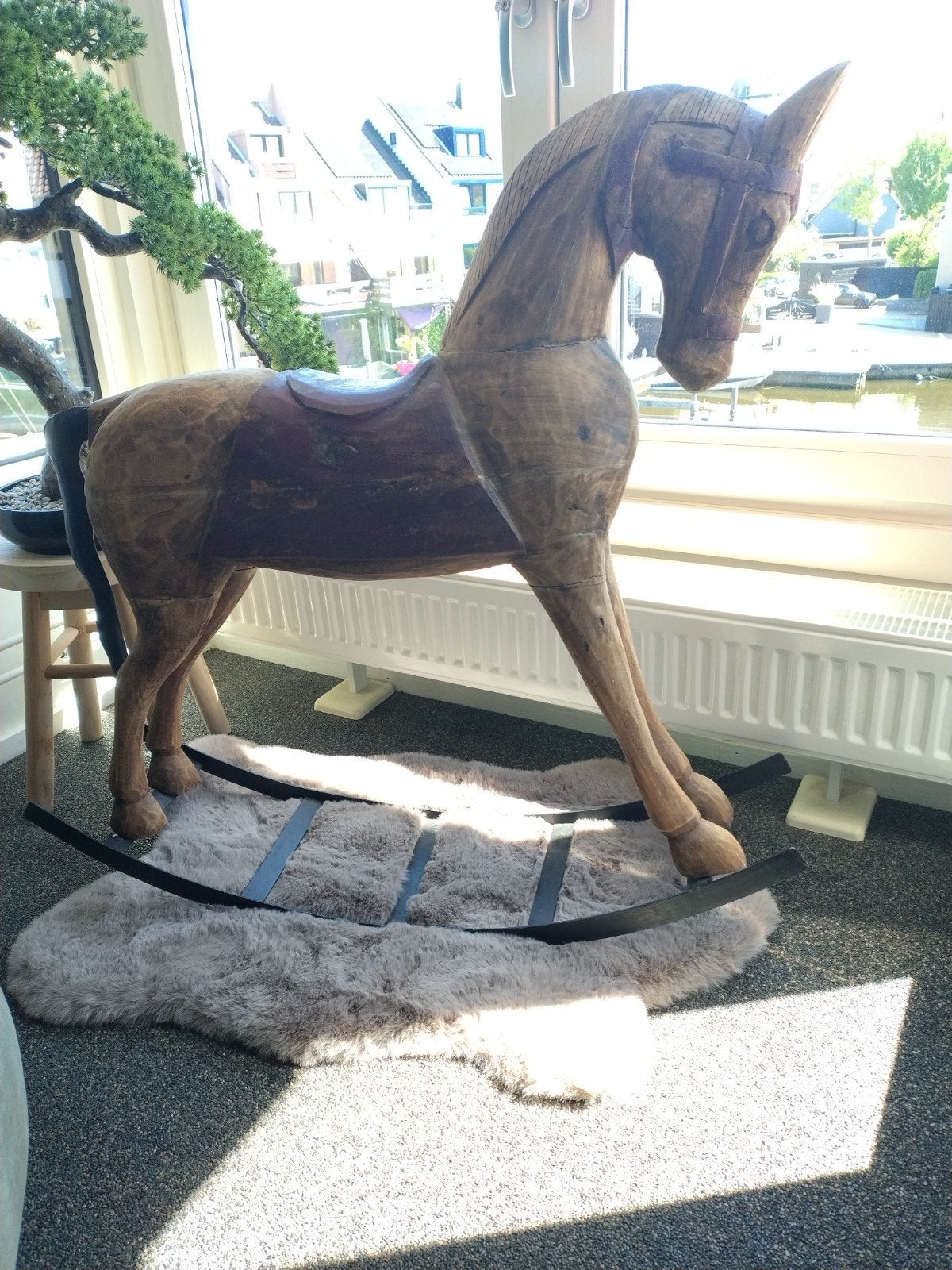 Zeer mooie houten hobbelpaard, Ophalen, Hout