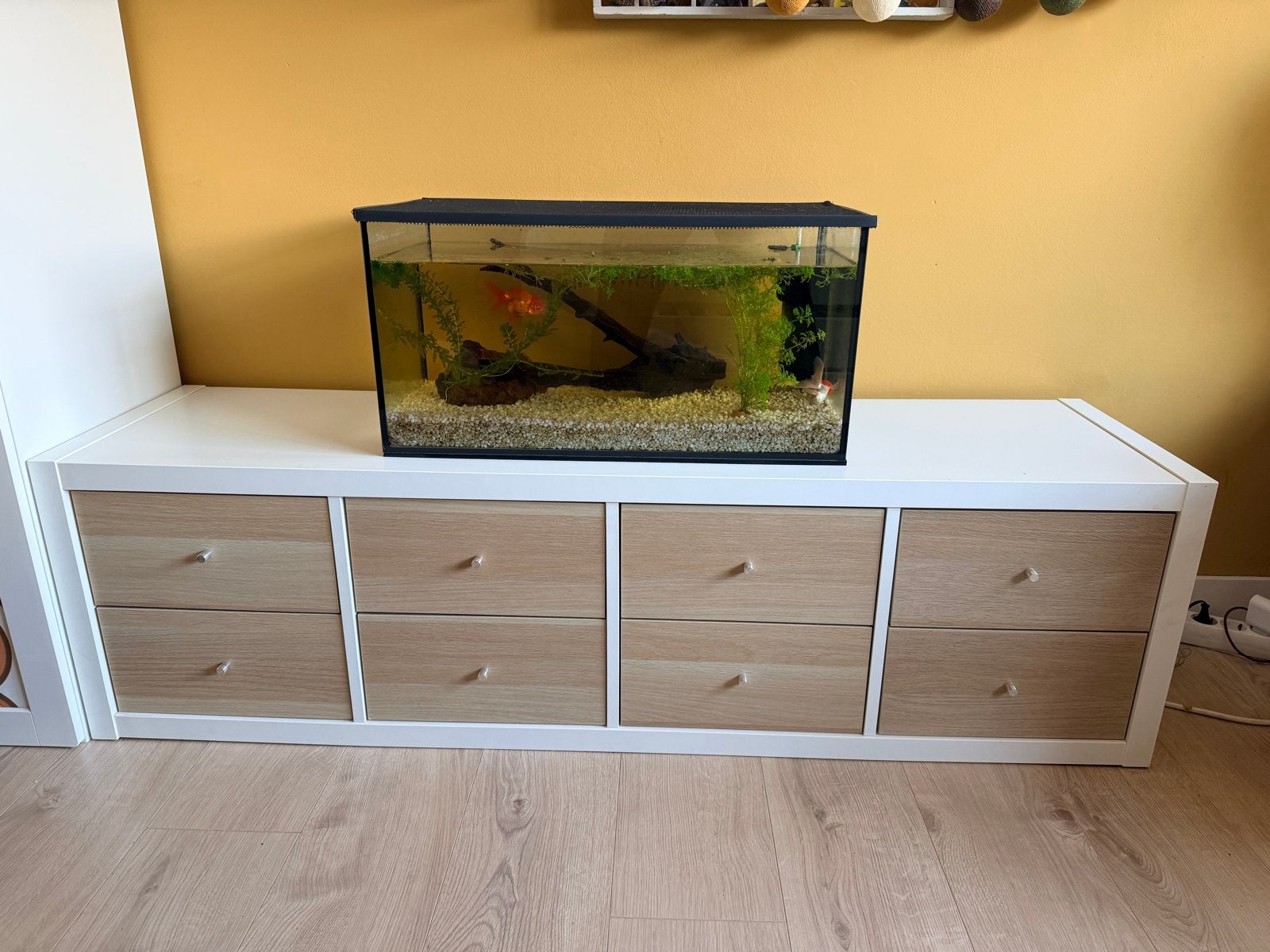 Wittte IKEA Kallax kast met 8 lades - wit eikenfineer, Ophalen, Gebruikt, 100 tot 150 cm, 25 tot 50 cm