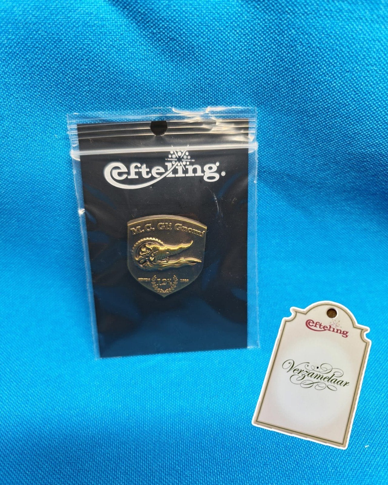 Efteling jubileum pin Gli Gnomi 12, 5 jaar NIEUW, Verzamelen, Ophalen of Verzenden, Nieuw, Button of Speldje