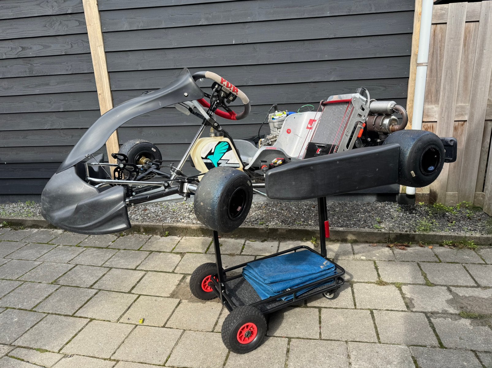 Falcon kart met IAME X30 senior en Mychron5 2T, Sport en Fitness, Ophalen, Gebruikt, Kart