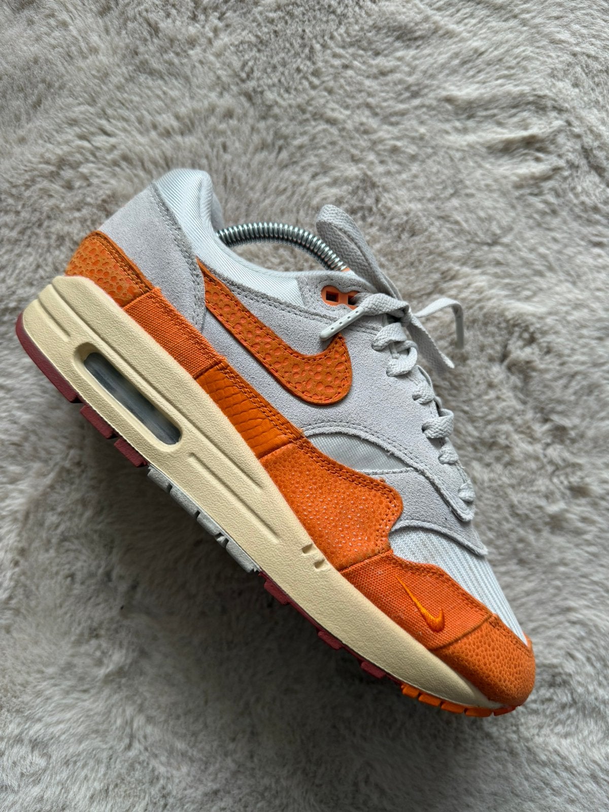 Nike air max 1 magma orange safari 41, Kleding | Heren, Ophalen of Verzenden, Gedragen
