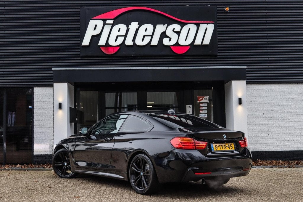 BMW 4-serie Coupé 420i M-Pakket NAP FACELIFT LEDER XENON, Automaat, Achterwielaandrijving, Gebruikt, Euro 6