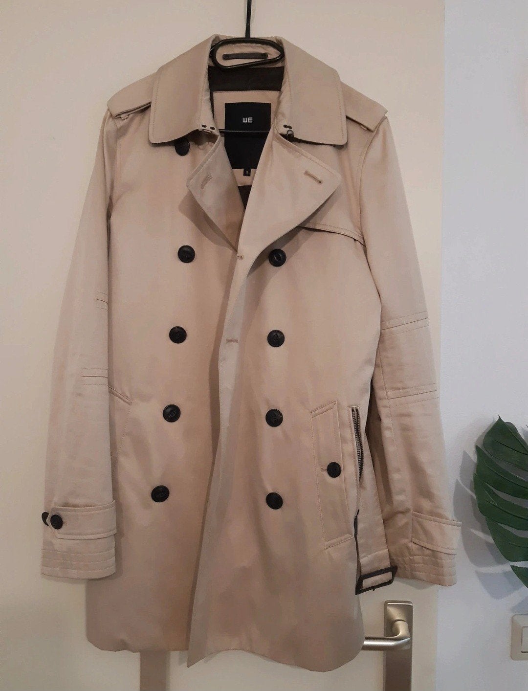 WE Beige Trenchcoat Maat S, Ophalen