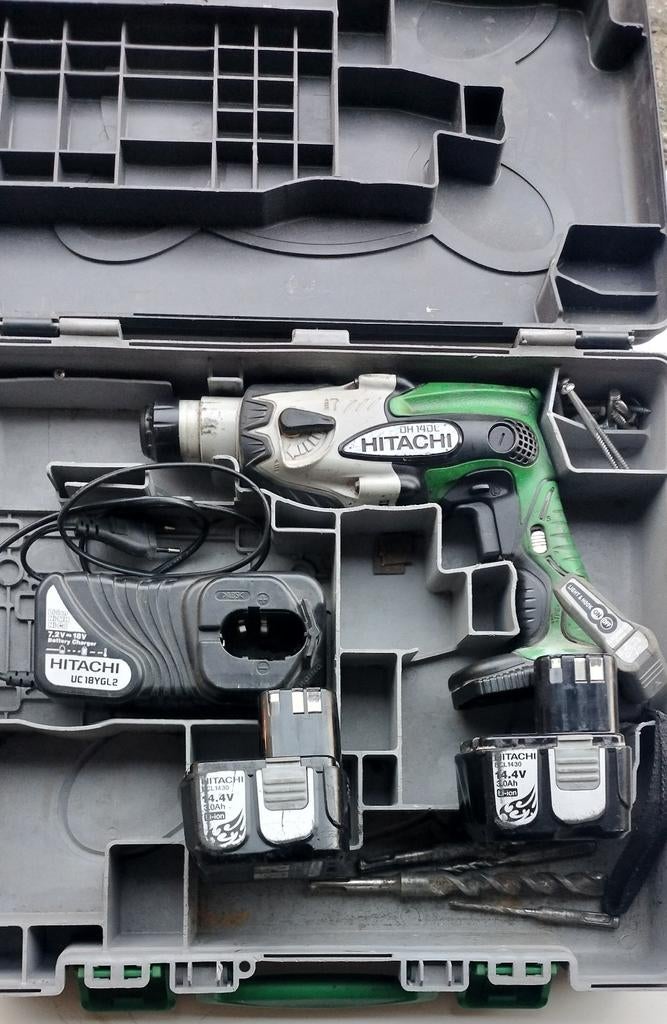 Hitachi DH 14DL Boorhamer sds  met Accu's en Lader, Ophalen, Gebruikt, Boor- en/of Breekhamer, Minder dan 400 watt