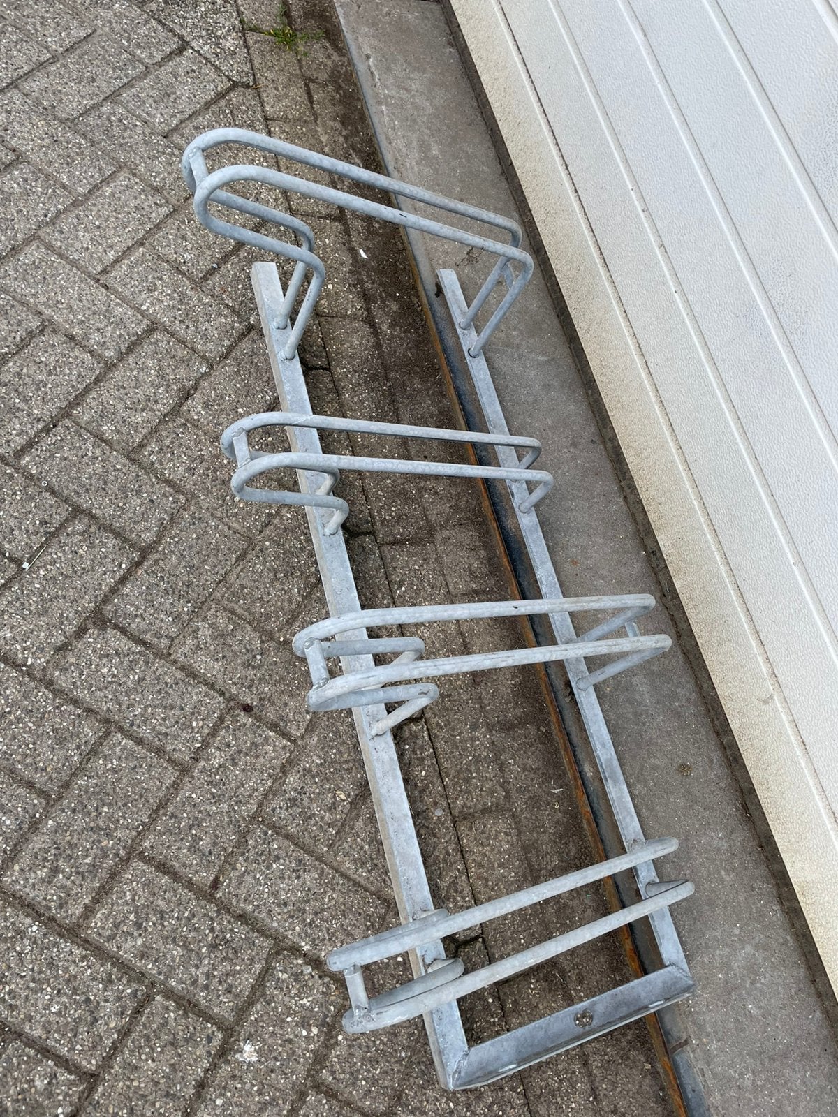Fietsenrek bieden, Ophalen, Zo goed als nieuw