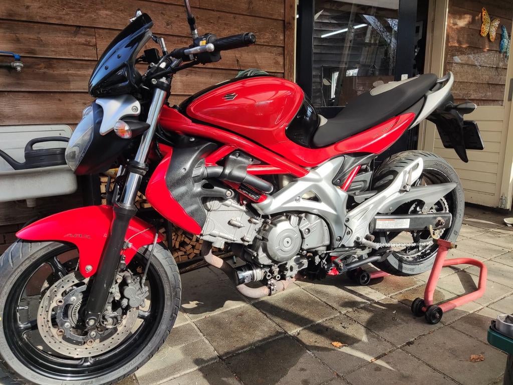 Suzuki SFV 650 Gladius ABS, Motoren, Motoren | Suzuki, 2 cilinders, Motorrijbewijs A, Gebruikt, Particulier