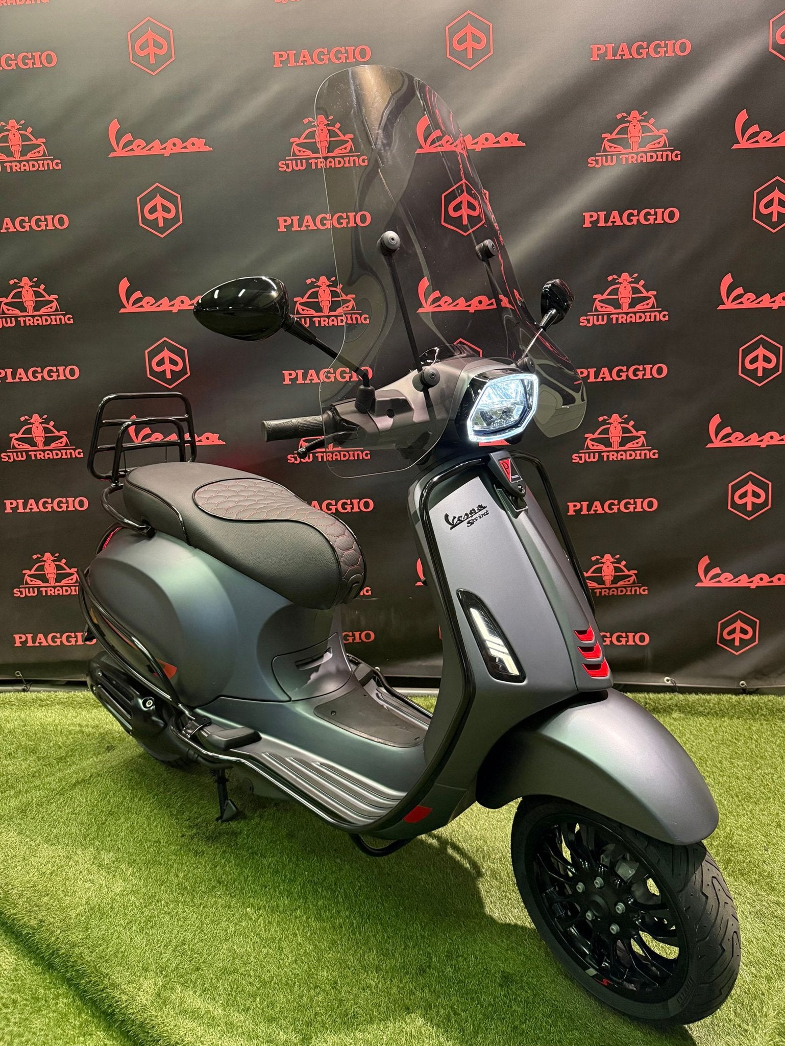 Vespa Sprint 2019 Brom! Mat Grijs / RS Zadel / Garantie!, Fietsen en Brommers, -, Maximaal 45 km/u, -, Ophalen of Verzenden