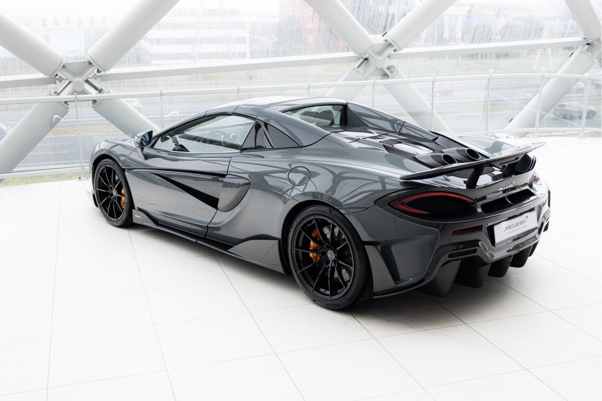 McLaren 600LT Spider 3.8 V8 | Senna Seats | Chicane Grey | N, Auto's, McLaren, Automaat, Dealer onderhouden, Achterwielaandrijving