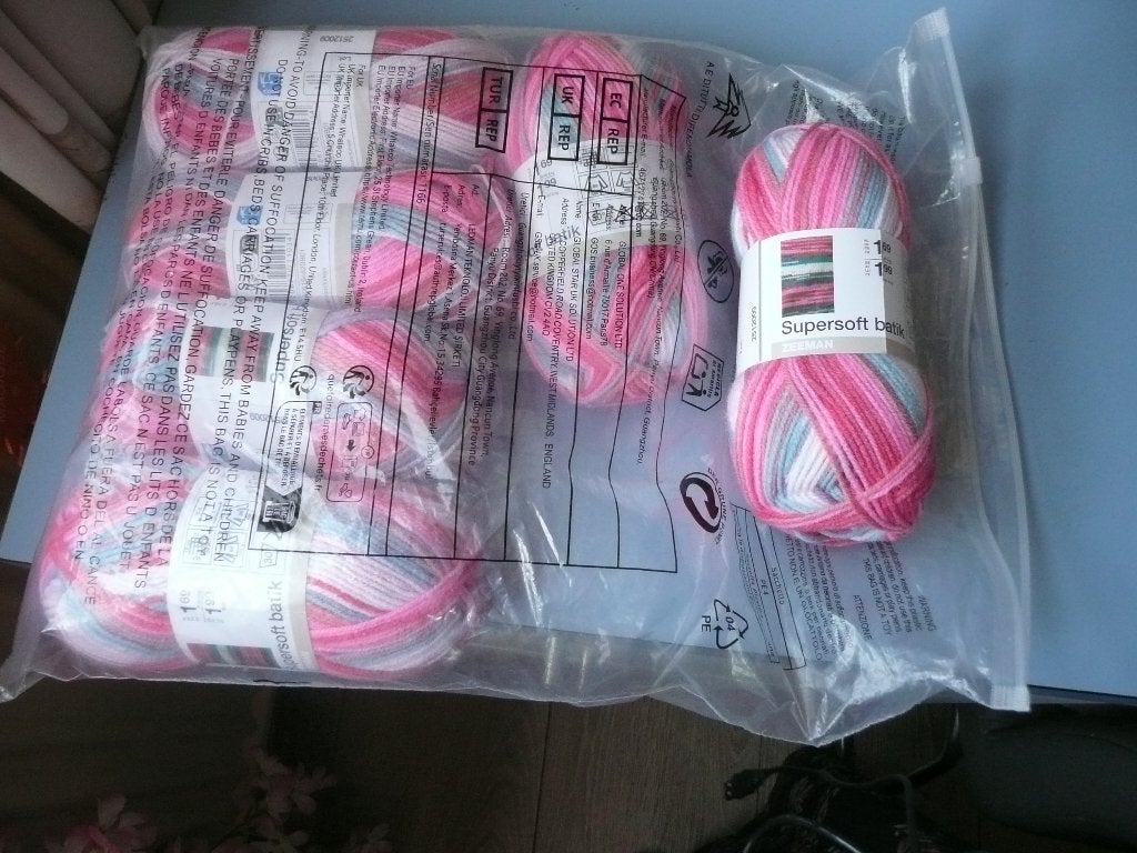 6 bollen van 50 gram gemeleerd samen voor12,00z, Hobby en Vrije tijd, Breien en Haken, Ophalen of Verzenden, Nieuw, Breien of Haken