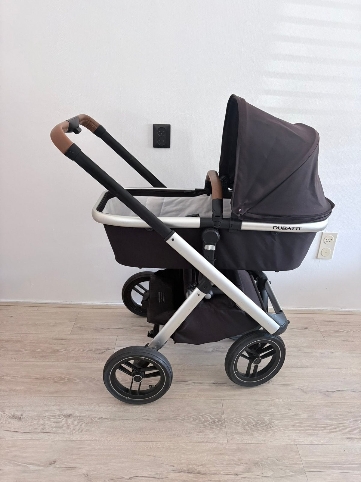 Dubatti One 3-in-1 kinderwagen en autostoel van Cybex, Kinderen en Baby's, Kinderwagens en Combinaties, Luchtbanden, Zo goed als nieuw