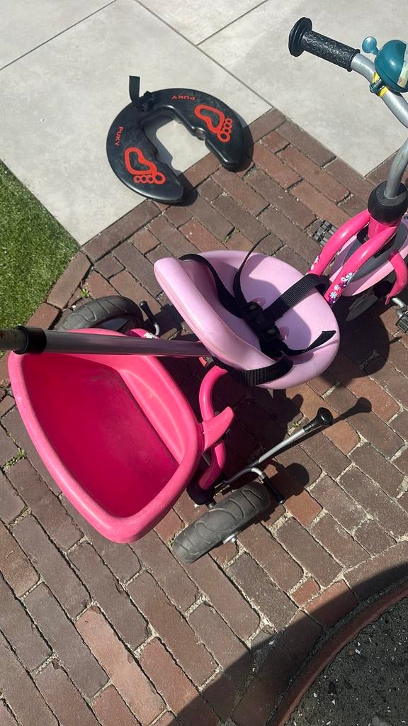 Puky driewieler roze met duwstang en voetensteun, Ophalen, Gebruikt, Terugtraprem, Duwstang
