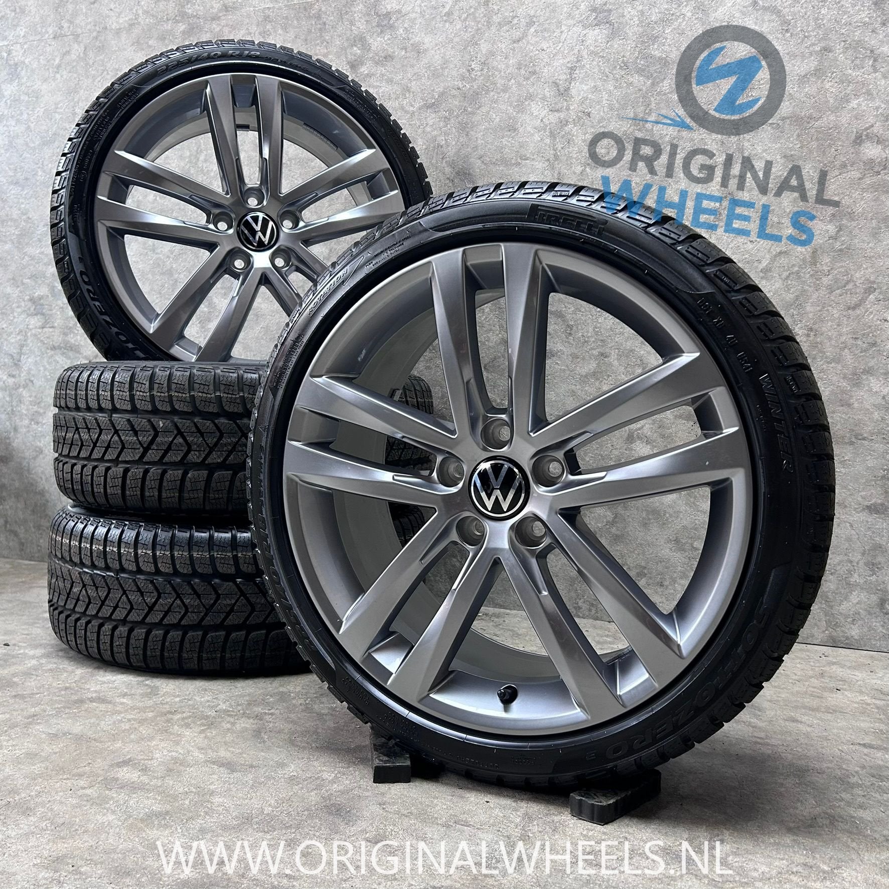 18 inch originele Salvador velgen + winterbanden VW Golf