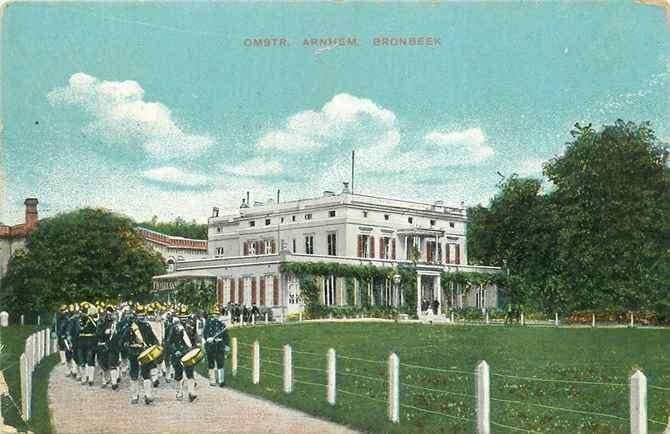 301-082-039 Arnhem Bronbeek, Verzamelen, Verzenden, Voor 1920, Gelderland
