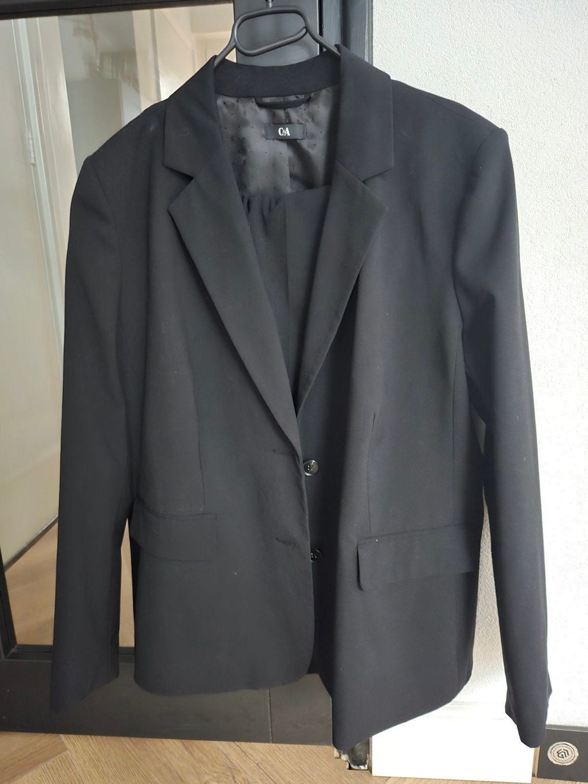 Zwart C&A Kostuum - Colbert Maat 46 & Pantalon Maat 48, Kleding | Dames, Kostuum of Pak, Zwart, Maat 46/48 (XL) of groter, Ophalen of Verzenden