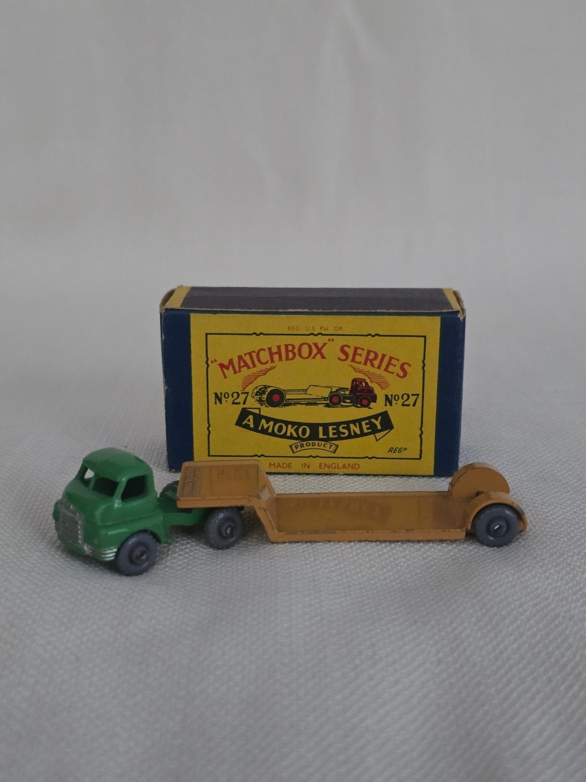Lesney Matchbox, nr 27b Bedford Lowloader, GPW,  met doosje, Hobby en Vrije tijd, Ophalen of Verzenden, Gebruikt, Bus of Vrachtwagen