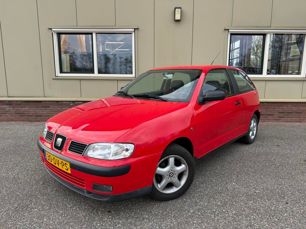 Seat Ibiza 1.6 55 kW, 1ste eigenaar en apk tot december 2026, Auto's, Seat, Stof, 40 €/maand, 4 cilinders, Ibiza
