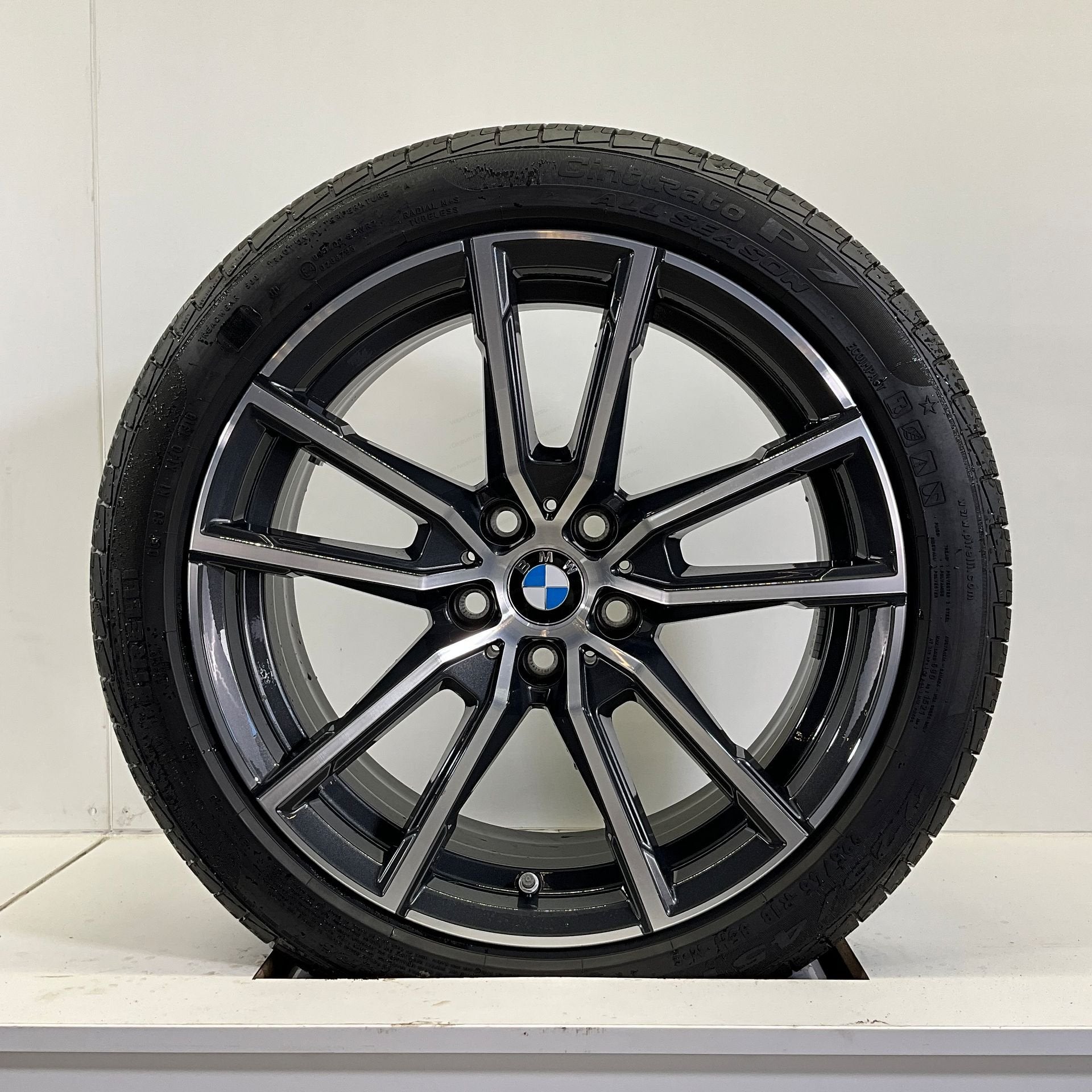 BMW 2, 3, 4 SERIE G21 G22 G23 G42 SET VELGEN + ALL SEASON BA, 18 inch, Gebruikt, -, -