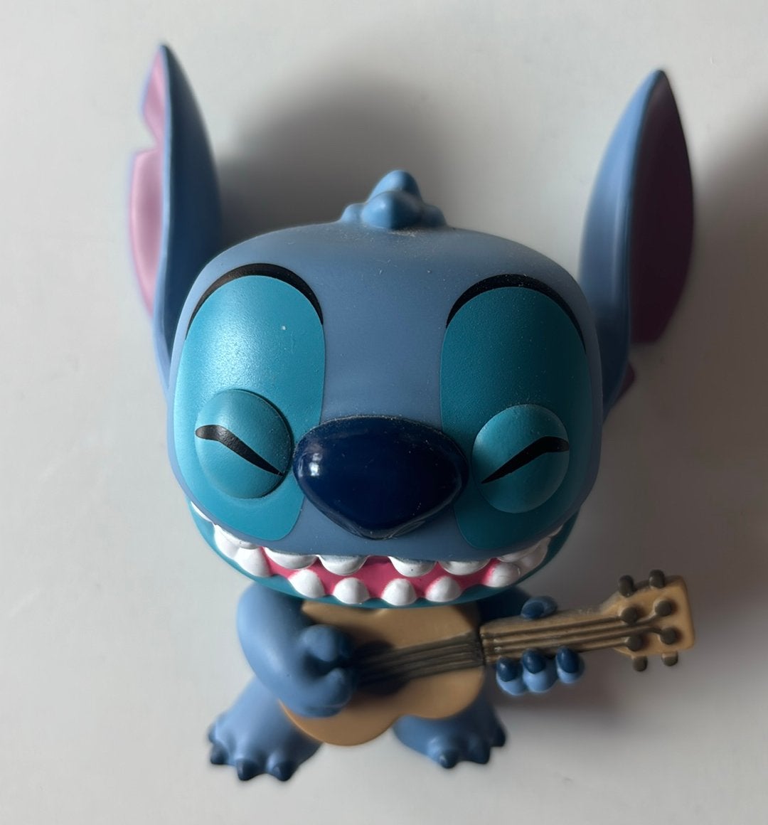 Funko Pop! 1044 Stitch with ukelele, Ophalen of Verzenden, Zo goed als nieuw