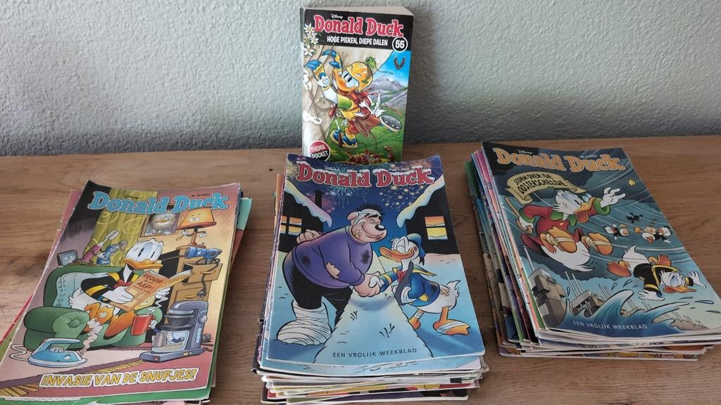 Donald Duck tijdschriften en pocket, Meerdere stripboeken, Ophalen of Verzenden, Gelezen, Walt Disney