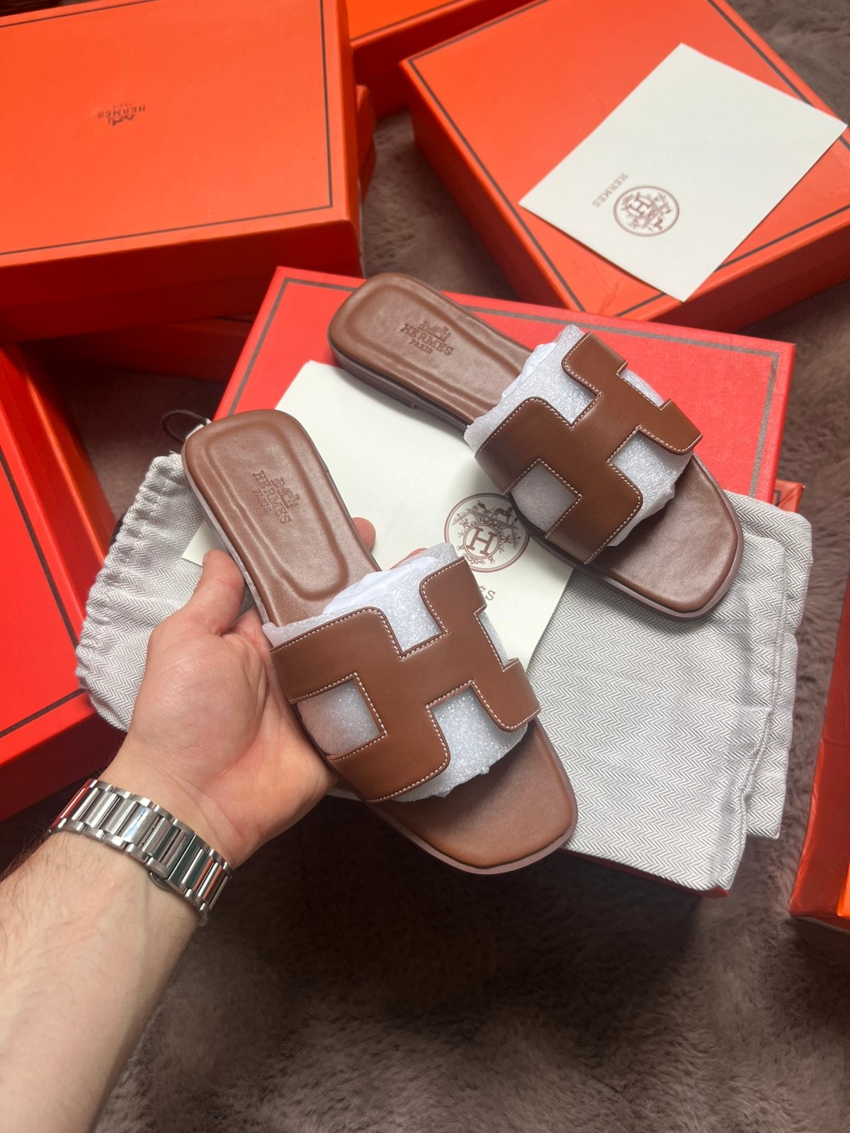Hermes slippers, Kleding | Dames, Schoenen, Ophalen of Verzenden, Nieuw, Zwart