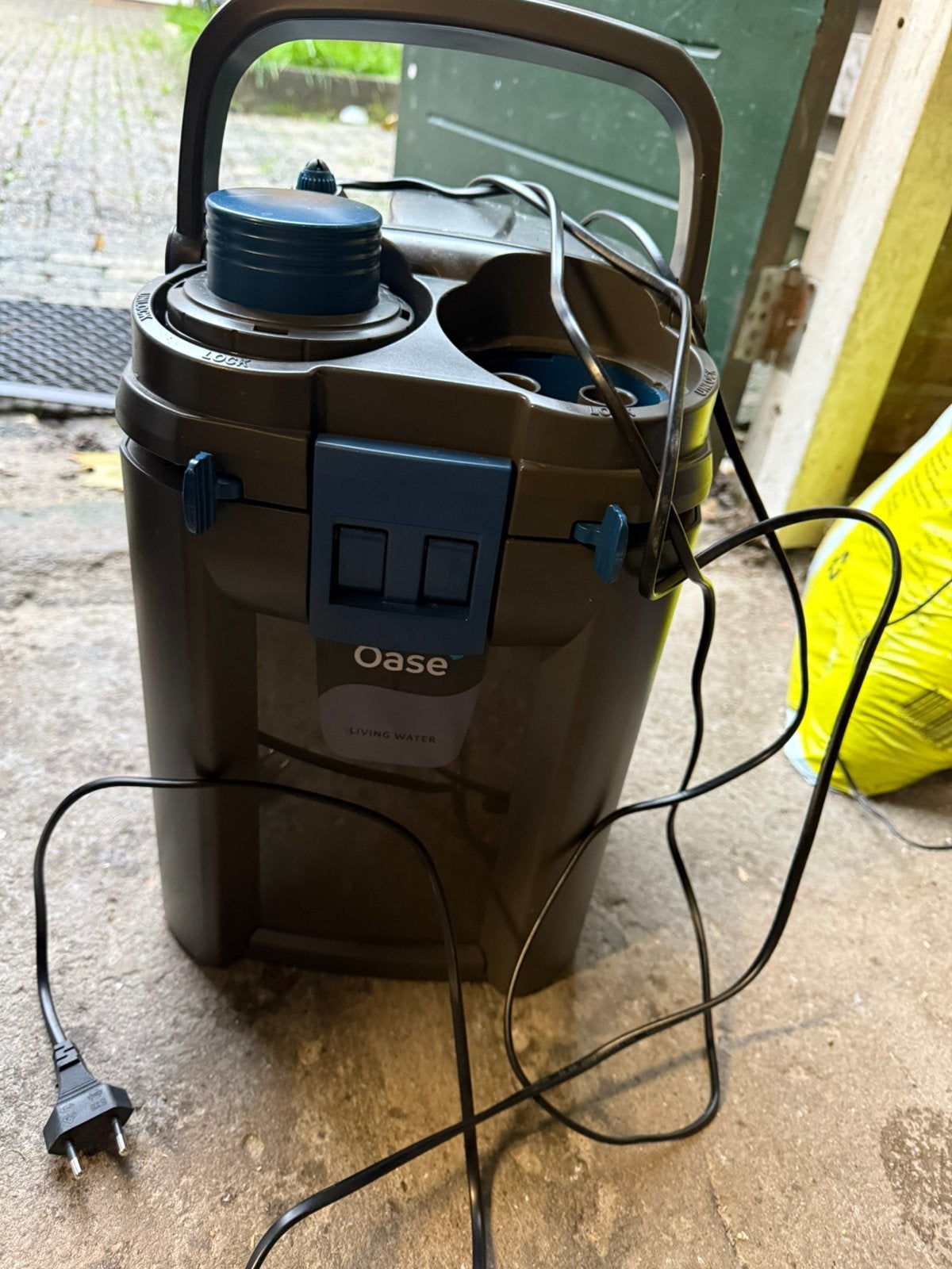 Aquarium pomp Oase biomaster thermo 250, Dieren en Toebehoren, Ophalen, Inclusief slangen, Oase, Zo goed als nieuw