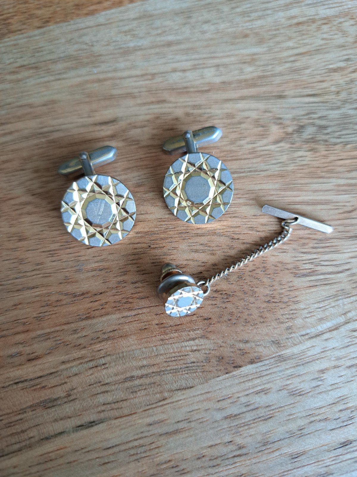 Vintage Manchetknopen en Dasspeld Set - Verguld, Ophalen of Verzenden, Gebruikt, Overige materialen, Verguld
