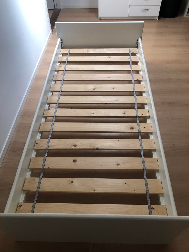 Eenpersoonsbed met toebehoren, Ophalen, 90 cm, Eenpersoons, Wit