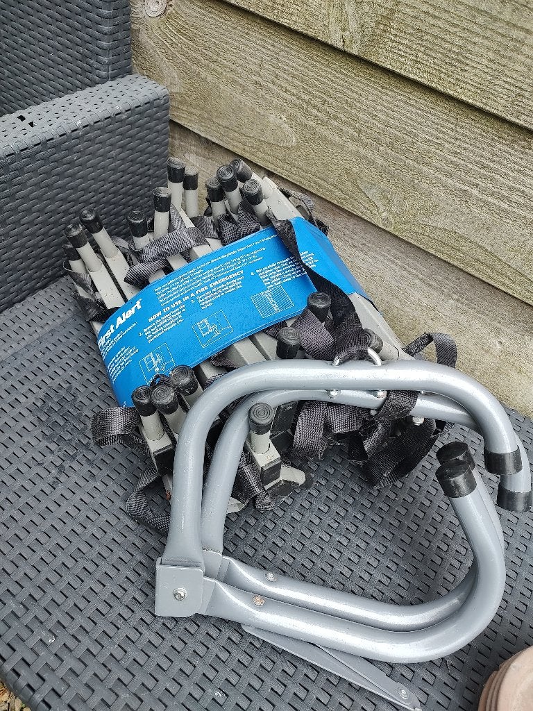 Uitrol bare brandladder, Doe-het-zelf en Verbouw, Ladders en Trappen, Ophalen, Zo goed als nieuw, Ladder, Opvouwbaar of Inschuifbaar