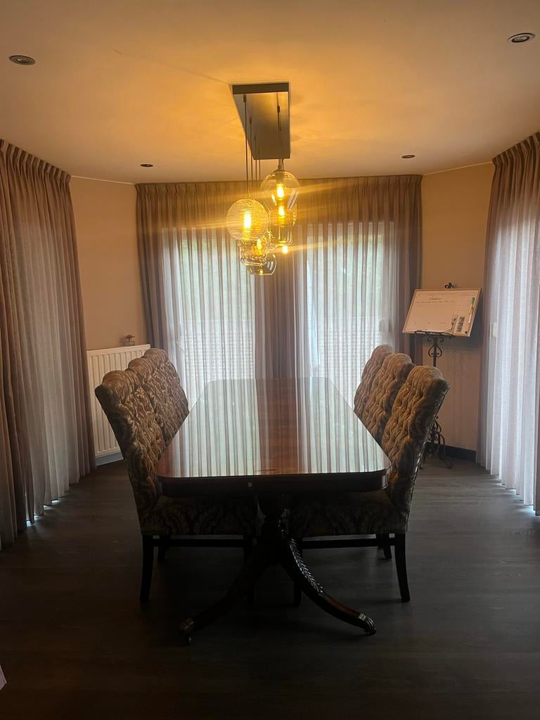 Klassieke Mahonie Eettafel met 6 Stoelen - Handgemaakt, Antiek en Kunst, Antiek | Meubels | Tafels, Ophalen