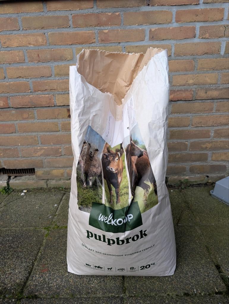 Bietenpulp brok paard/rund/schaap, Dieren en Toebehoren, Ophalen, Vee