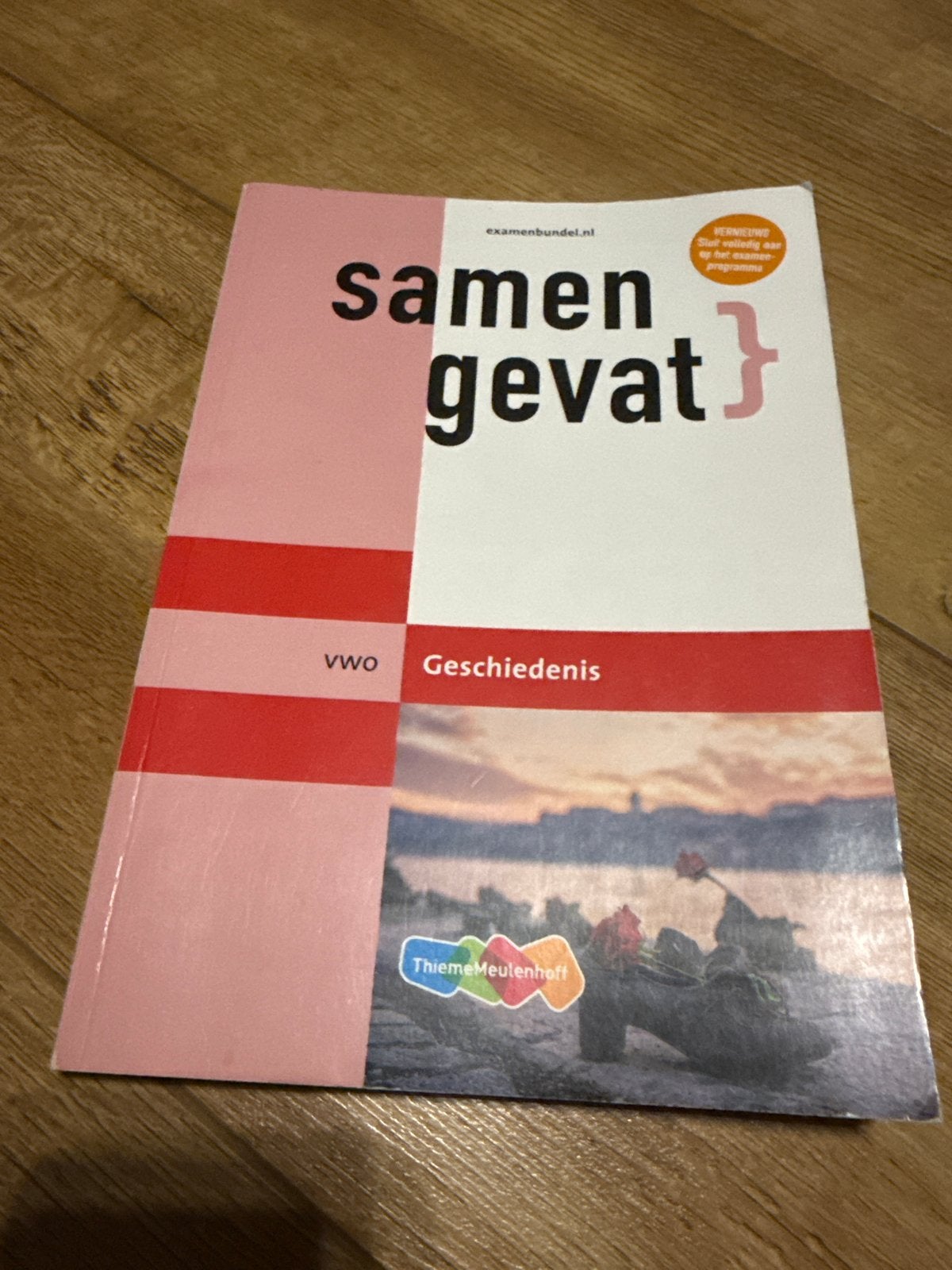 Samengevat VWO Geschiedenis Examenbundel ThiemeMeulenhoff, Ophalen of Verzenden, Zo goed als nieuw, VWO, Geschiedenis