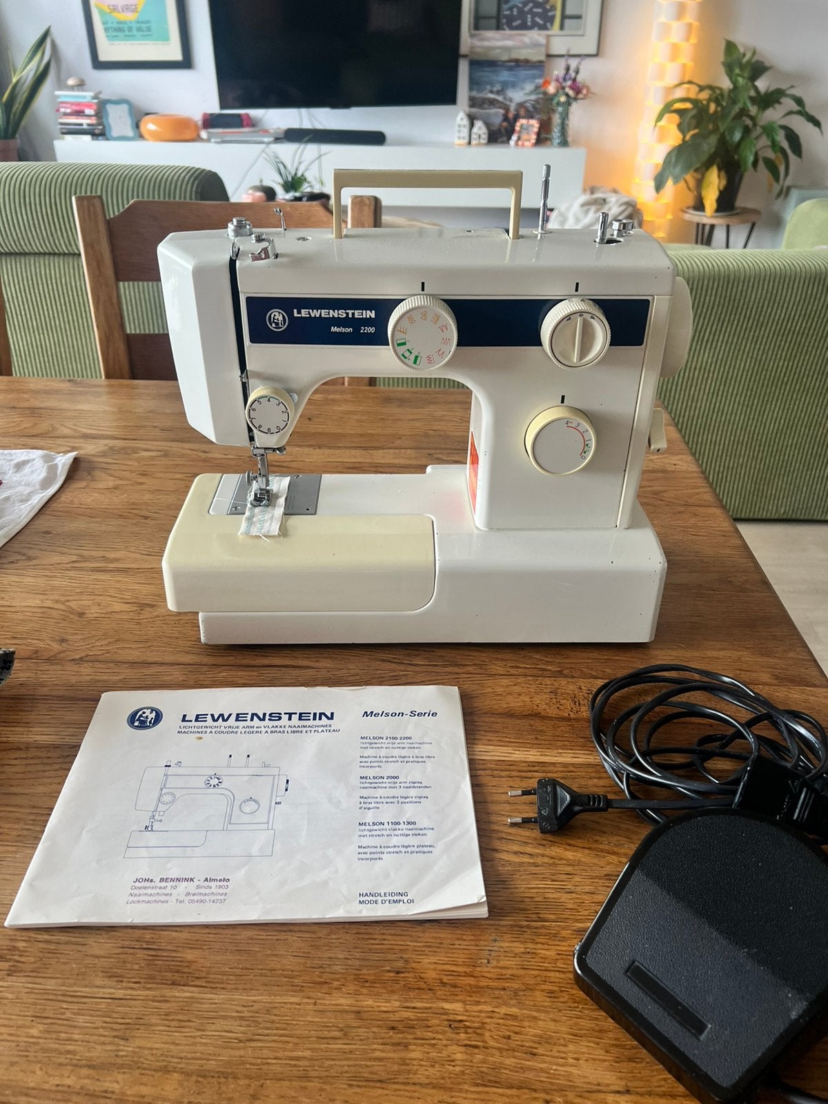 Naaimachine Lewenstein + hoes (mei 2026 onderhoudsbeurt), Ophalen, Gebruikt, Naaimachine, Lewenstein