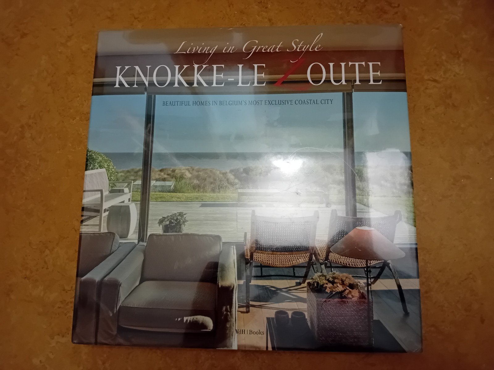 Living in Great Style: Knokke-Le Zoute - Interieurboek, Boeken, Ophalen of Verzenden, Zo goed als nieuw, Fabienne Vancraesbeeck