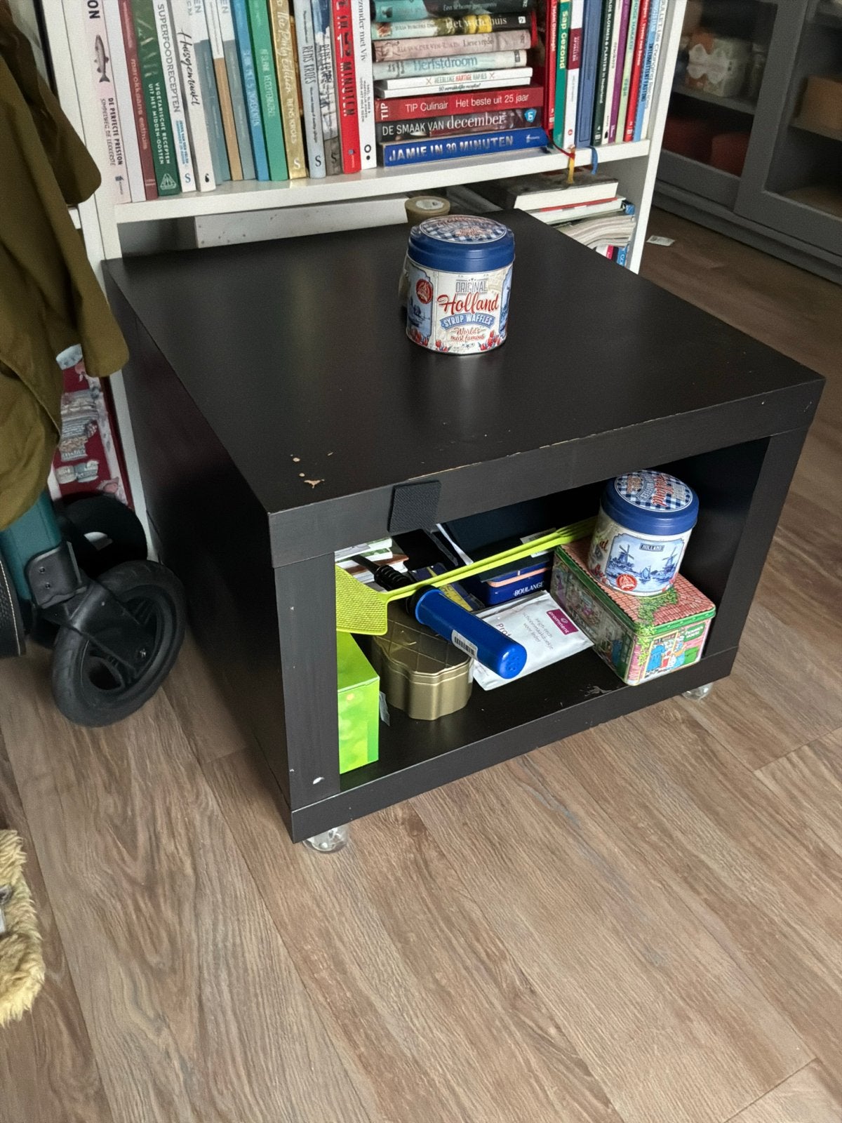 Ikea salontafel op wielen, 50x50 cm - GRATIS af te halen, Ophalen, Overige materialen, Gebruikt, Vierkant