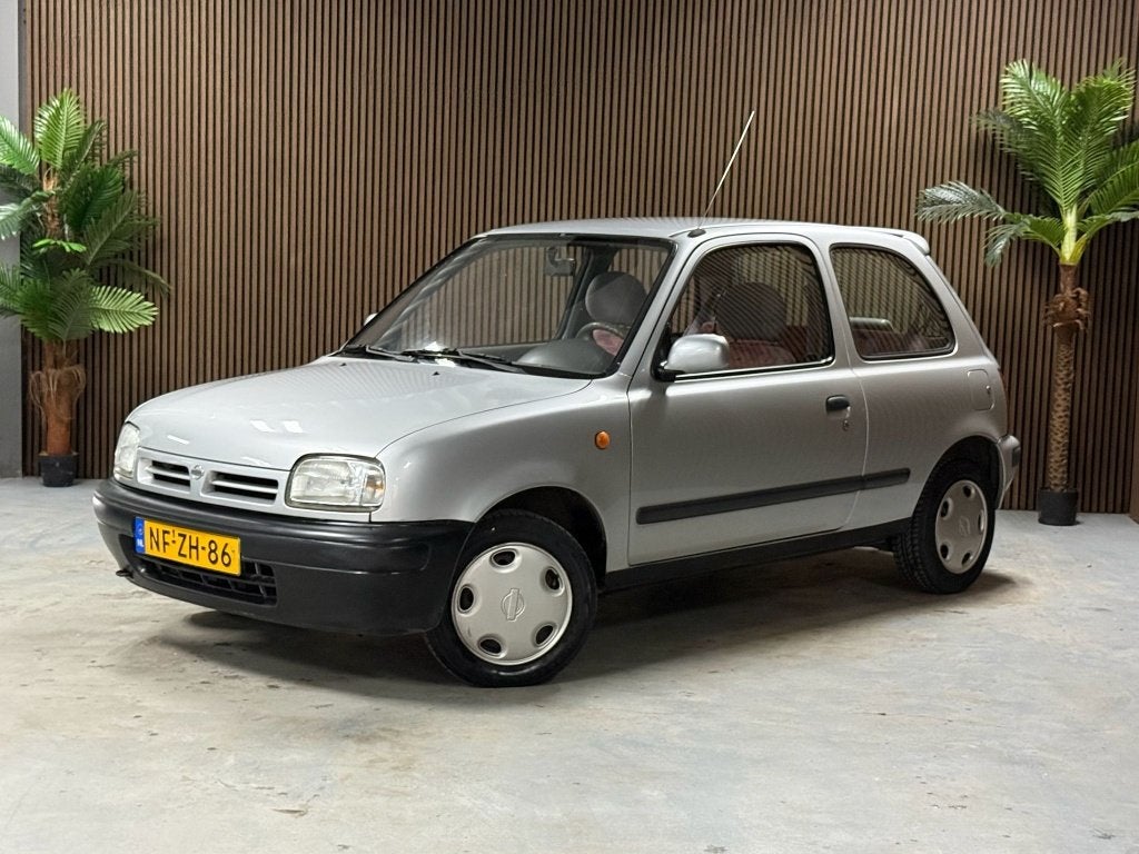Nissan Micra 1.0 L (bj 1995, automaat), Auto's, Oldtimers, Automaat, 54 pk, Origineel Nederlands, Bedrijf