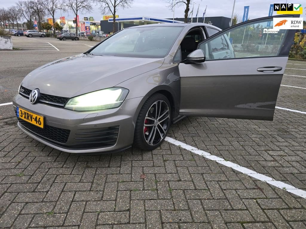 Volkswagen Golf 2.0 TDI GTD Business Edition, Auto's, Volkswagen, Voorwielaandrijving, Stof, Gebruikt, 4 cilinders