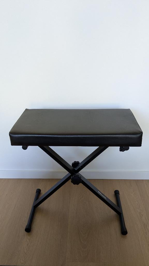 Pianostandaard + Pianokruk Millenium, Ophalen, Zo goed als nieuw, Piano