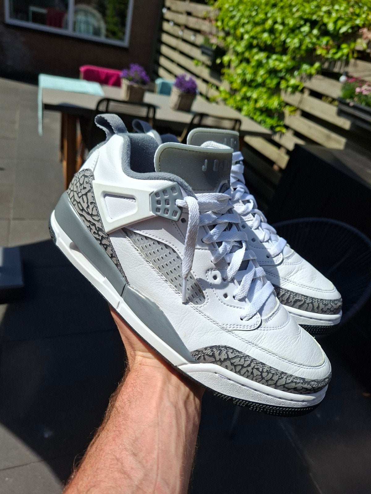Jordan Pizike Low "Wolf Grey" maat 44 zgan, Kleding | Heren, Schoenen, Wit, Ophalen of Verzenden, Jordan, Sneakers of Gympen